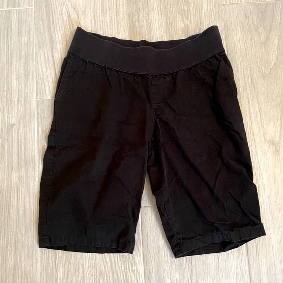 Liz Lange Pants - Liz Lange Maternity Bermuda Shorts